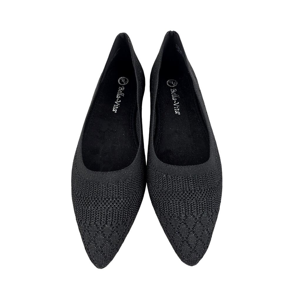 BELLA VITA WOMEN'S BLACK SLIP-ON FLATS – SIZE 8N – POINTED TOE – FABRIC UPPER